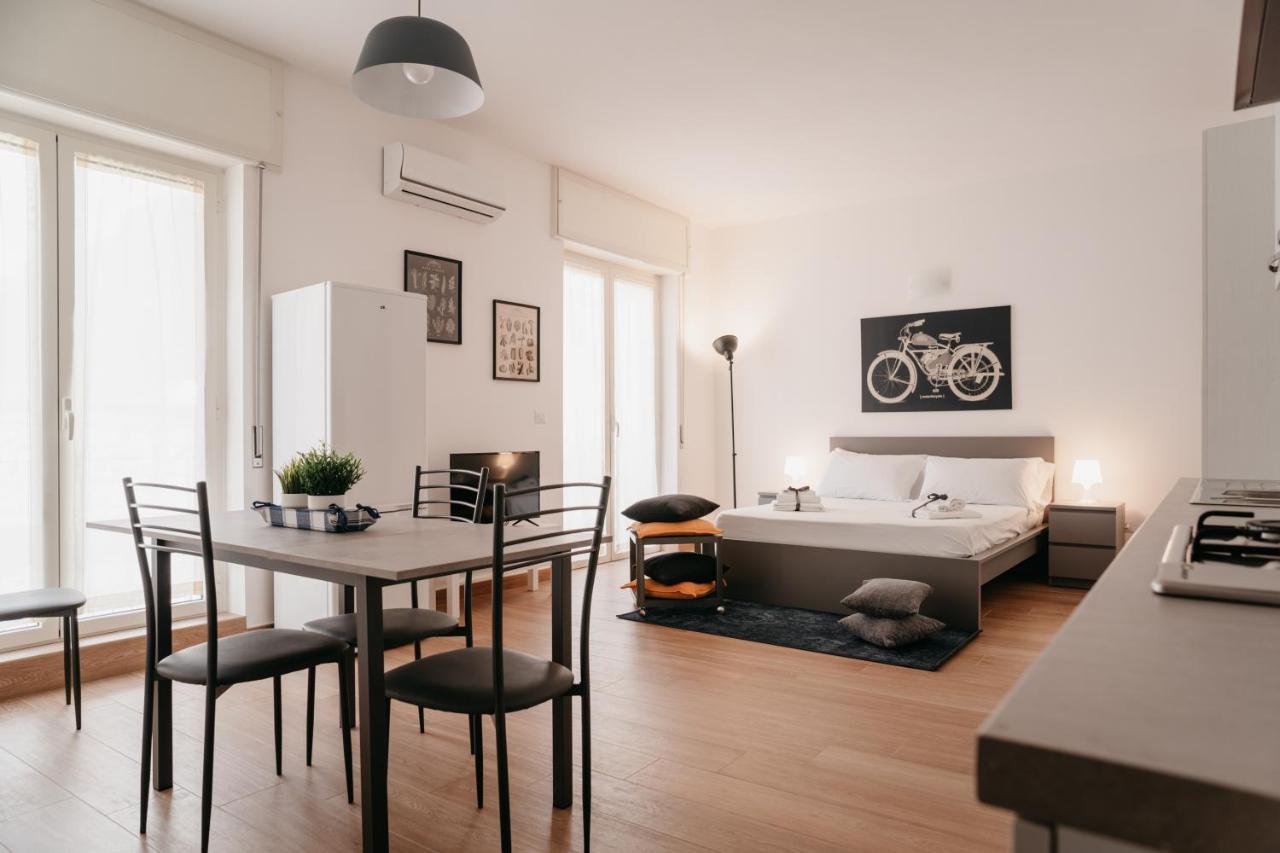 Appartement Brombeis Aurea By Casanapoletana - Town Center à Naples Extérieur photo