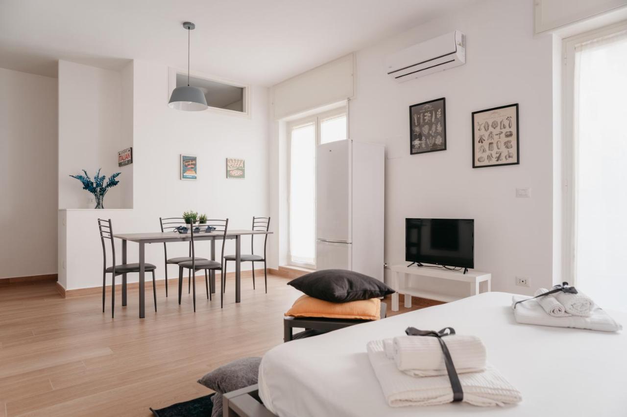Appartement Brombeis Aurea By Casanapoletana - Town Center à Naples Extérieur photo