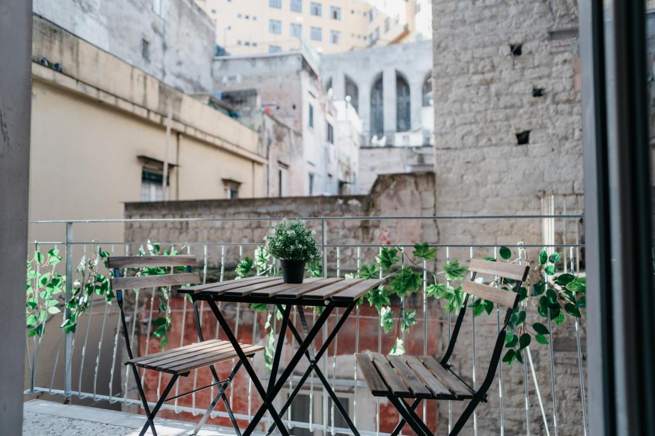Appartement Brombeis Aurea By Casanapoletana - Town Center à Naples Extérieur photo